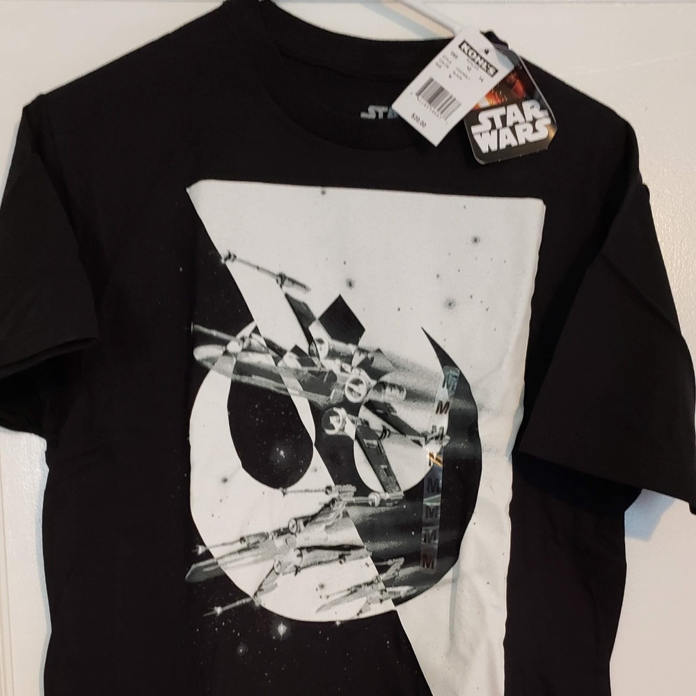 Star wars shirt-medium